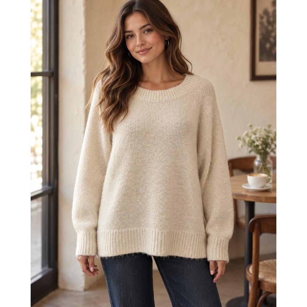 Victoria's Secret L Cream Fuzzy Knit Oversized Crewneck Pullover Sweater